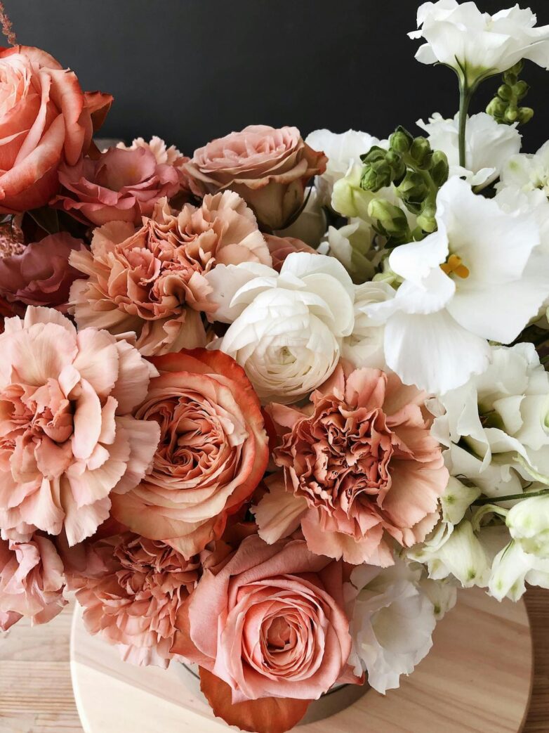 Real vs. Artificial Flowers: Which Is Best for Your Wedding Arch?